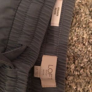 Loft jogger pants. Barely worn. No stains or damage.